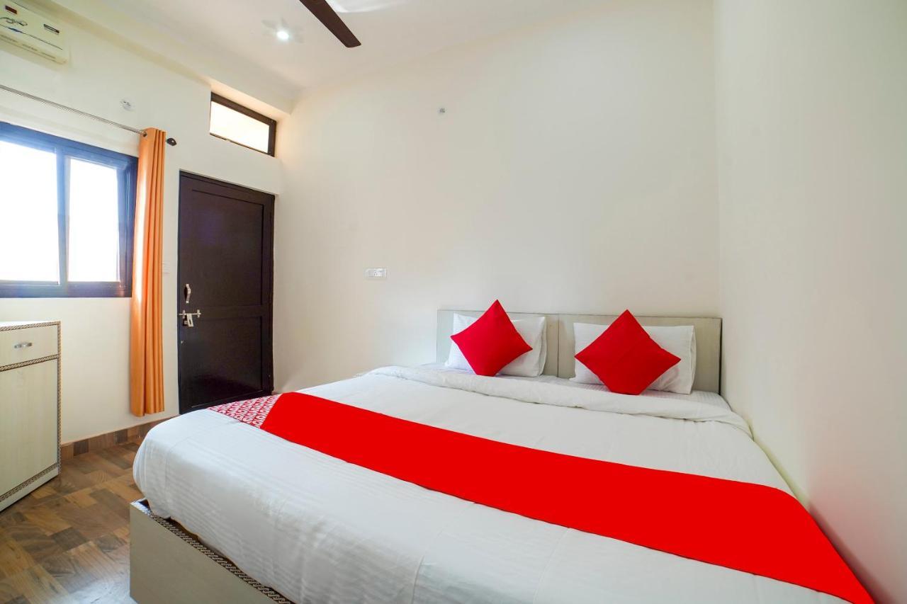 โอโย 67163 อนันธรรม เรซิเดนซี Hotel Narendra Nagar ภายนอก รูปภาพ