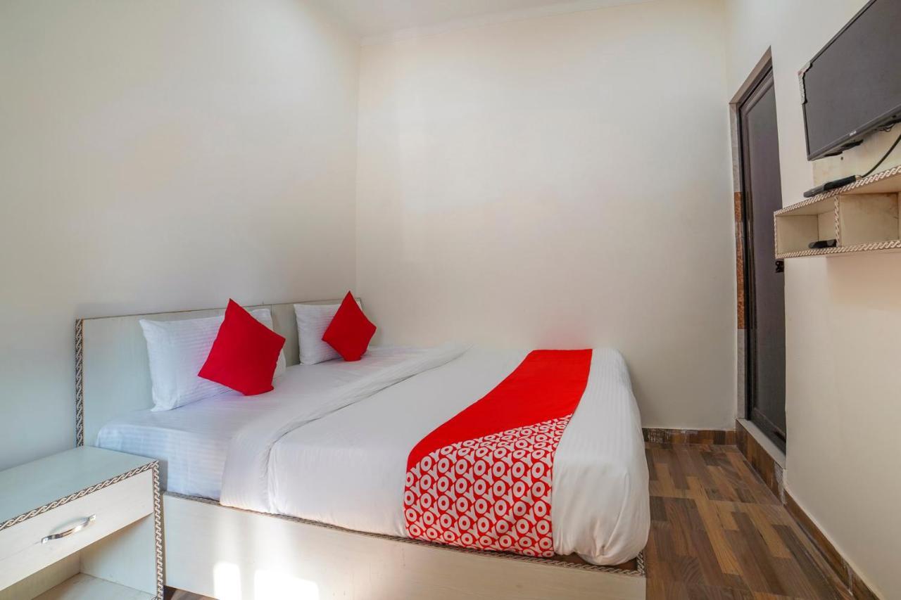 โอโย 67163 อนันธรรม เรซิเดนซี Hotel Narendra Nagar ภายนอก รูปภาพ