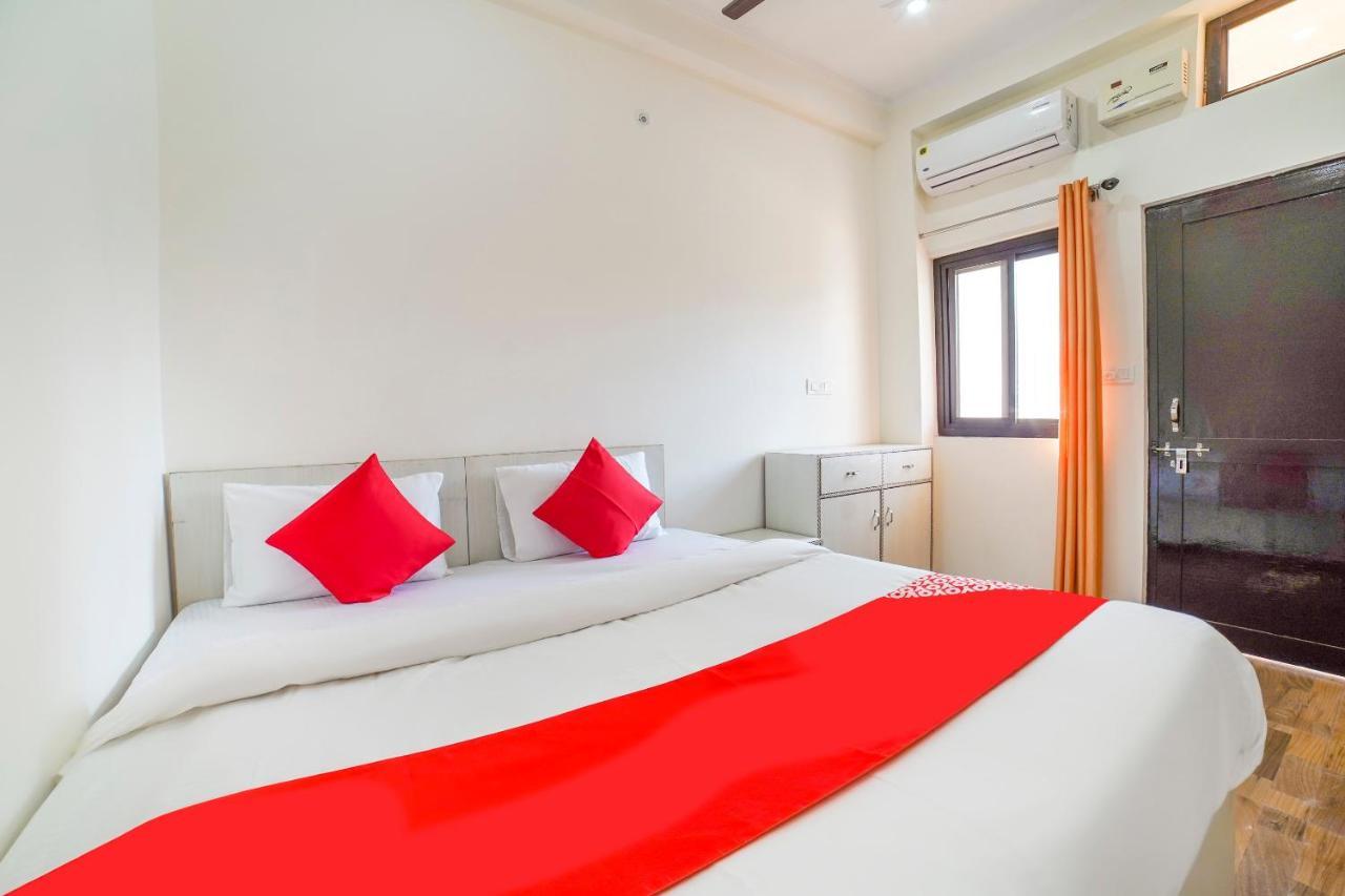 โอโย 67163 อนันธรรม เรซิเดนซี Hotel Narendra Nagar ภายนอก รูปภาพ