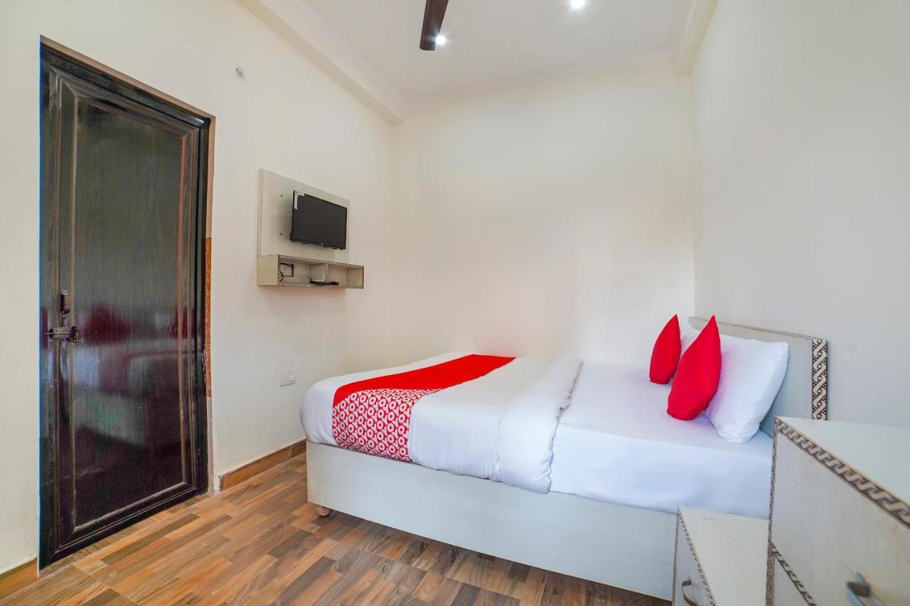 โอโย 67163 อนันธรรม เรซิเดนซี Hotel Narendra Nagar ภายนอก รูปภาพ
